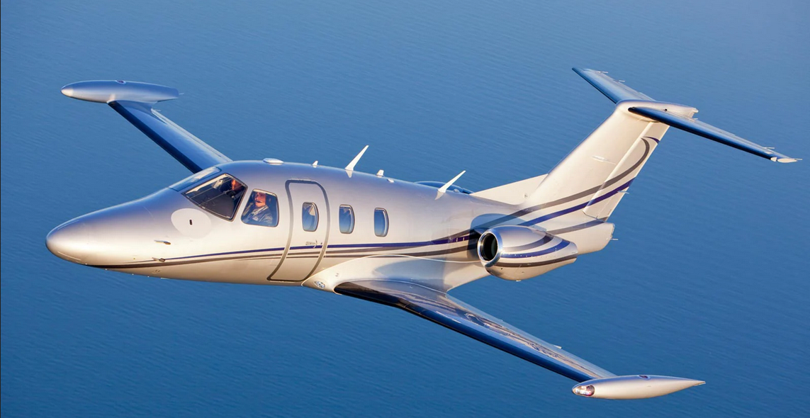 Buy Private Jet: A Comprehensive Guide to Purchasing a Luxury Aircraft in 2023 6 Eclipse 500 plane, Private Jet