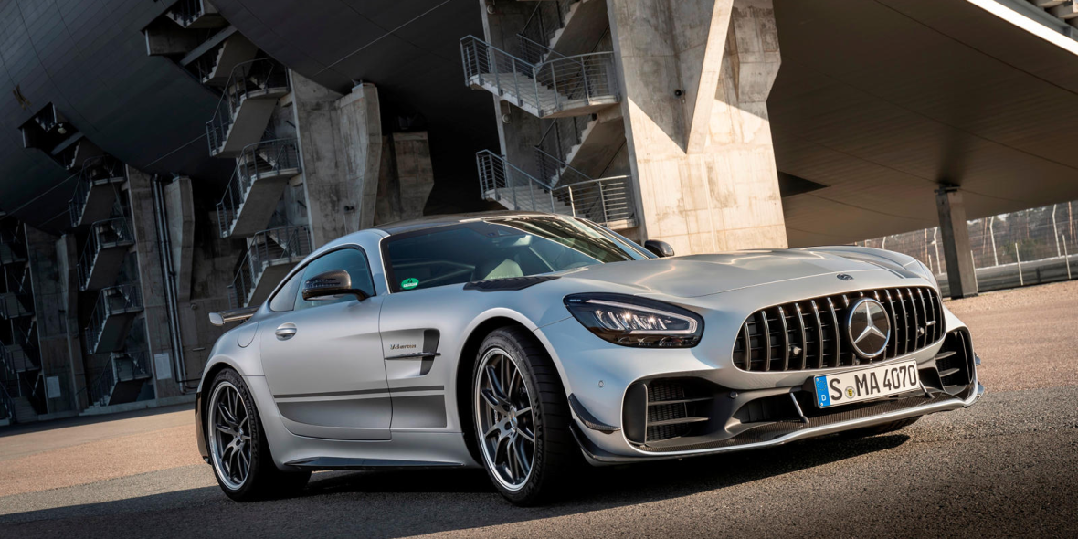 Top 10 Most Expensive Cars with Poor Resale Value: Pros, Cons, and Reasons for Depreciation 2 Mercedes-AMG GT R