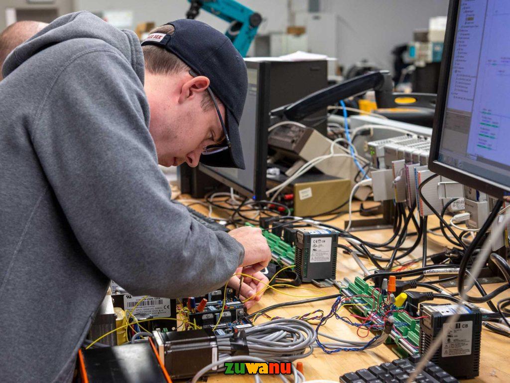 Exploring the World of Computer Engineering: Careers, Robotics, Education, and More 2 Computer Engineering job Exploring the World of Computer Engineering: Careers, Robotics, Education, and More
