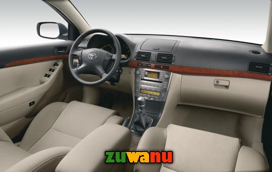Toyota Avensis 2005 interior