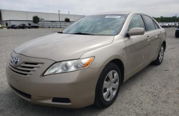 2007-TOYOTA-CAMRY-CE-4f2