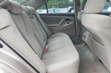 2007-TOYOTA-CAMRY-CE-4f6