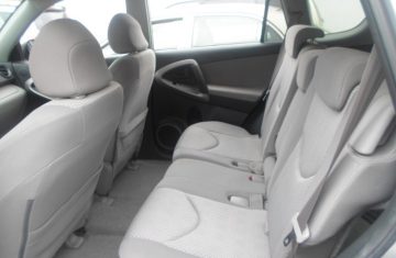 2006-Tokunbo-Toyota-Rav4-for-sale-interior-ph-nigeria