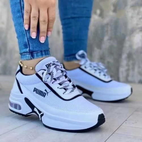 Extraordinary Puma sneakers for women