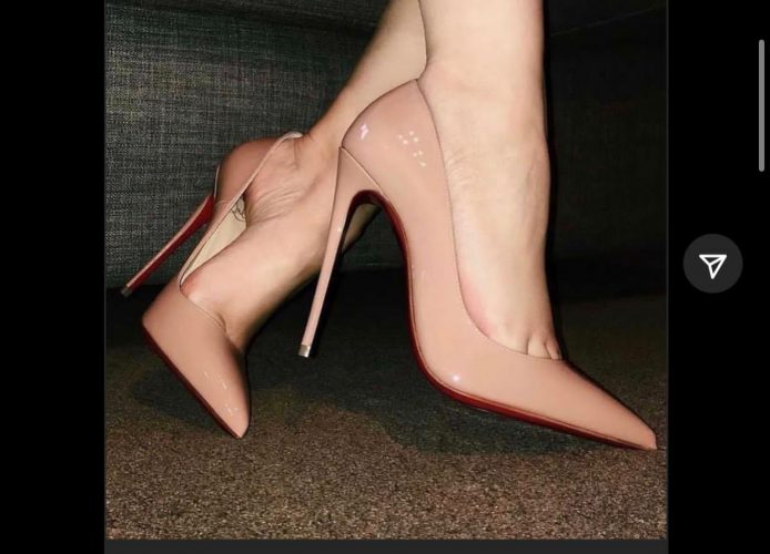 Female shoes (heels)