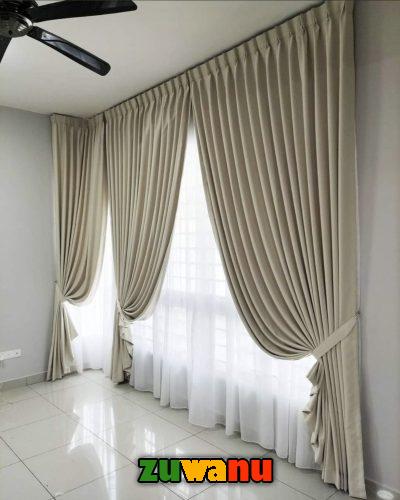 Gold curtains and Drapes