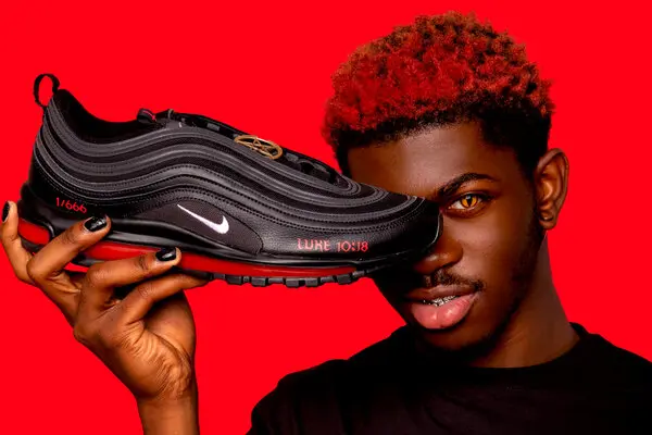 Original Nike Sneakers For sale in Nigeria