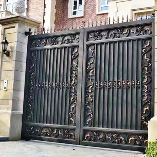 150k – 300k Wrought iron gate for sale in orlu