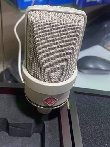 Neumann 103 microphone