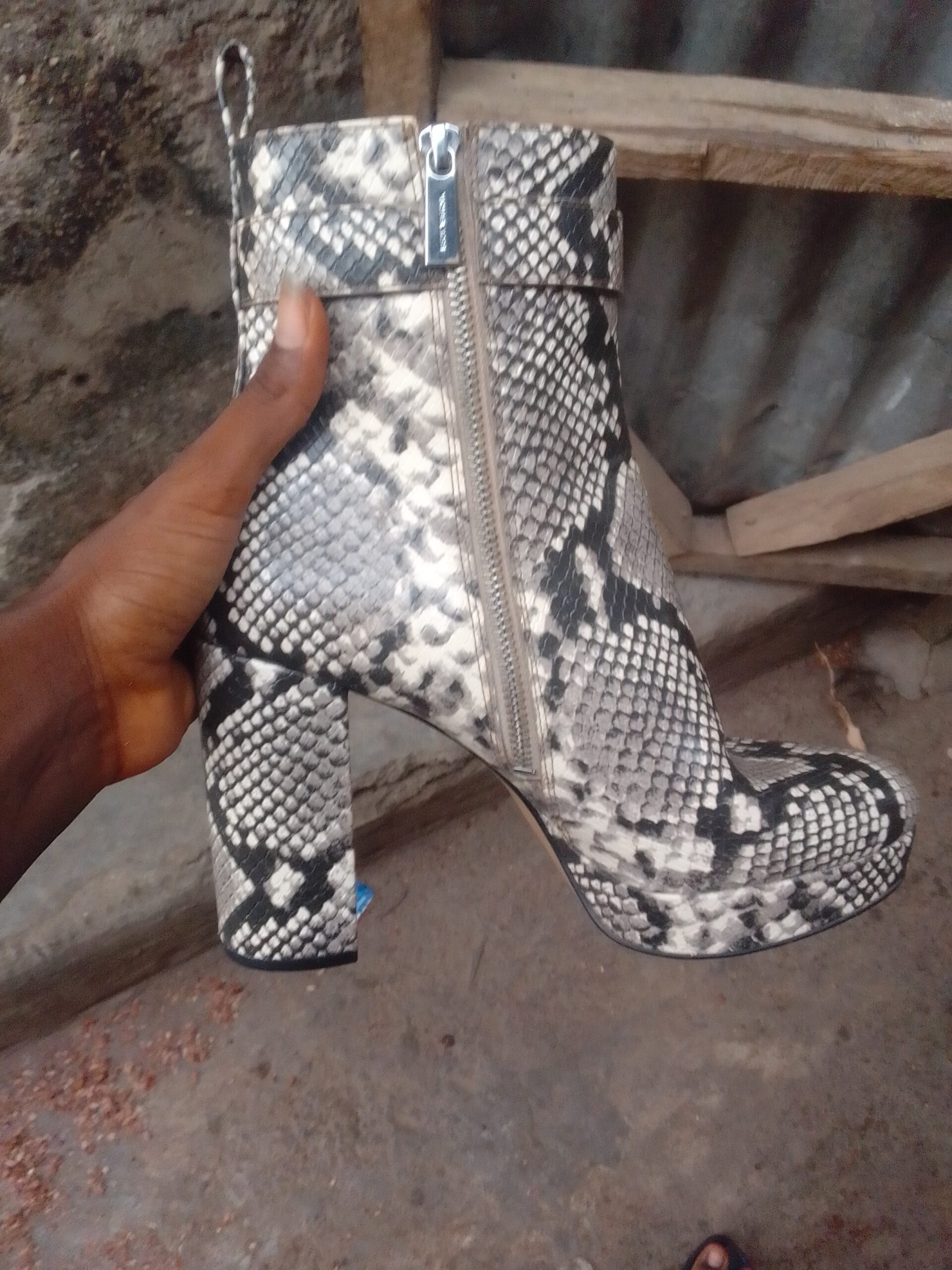 Mk women’s platform boot