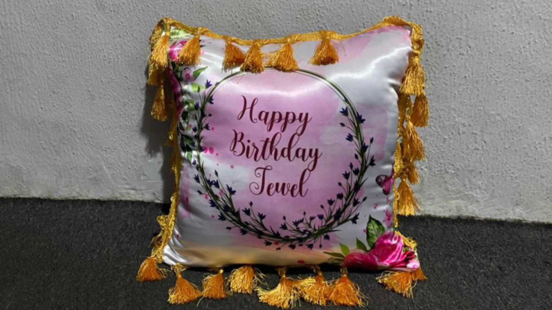 Custom throw pillow abuja for gift