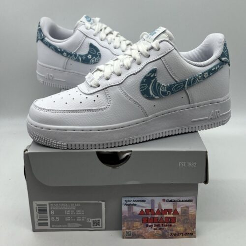 Original Nike Sneakers For sale in Nigeria