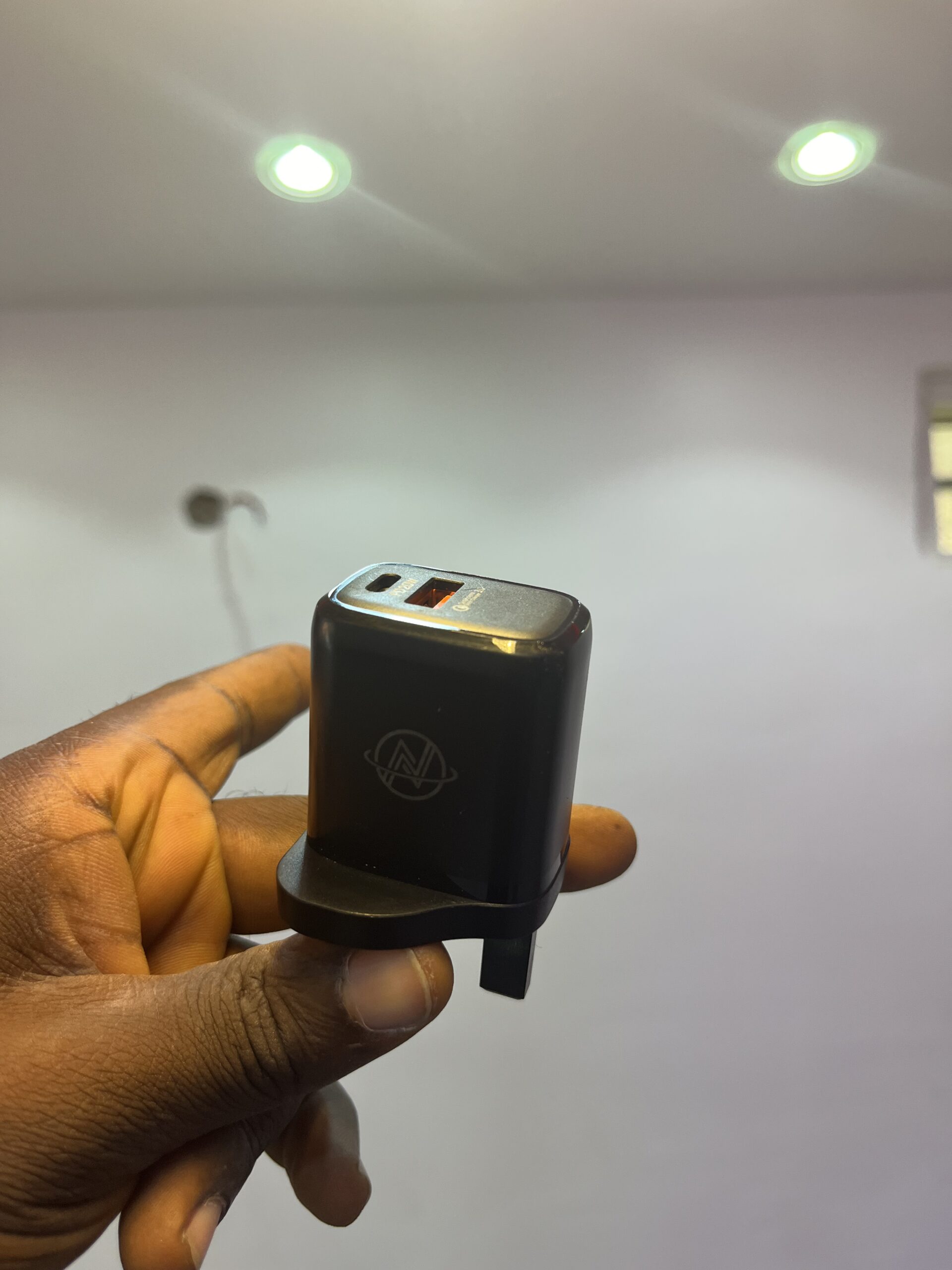 Nnaoma 40w fast charger type c owerri