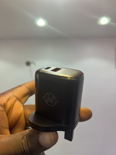 Nnaoma 40w fast charger type c owerri