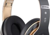 Wireless stereo headset