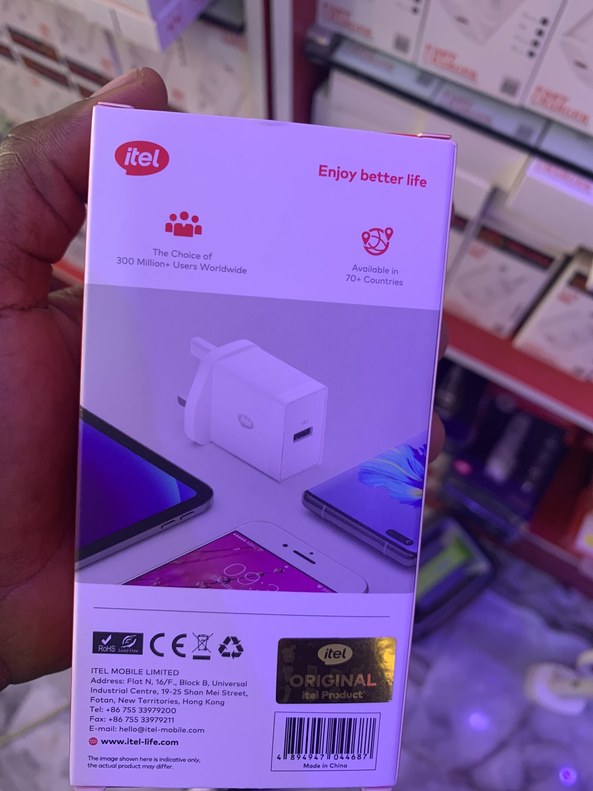 Itel 2.4a 12w usb and type c charger