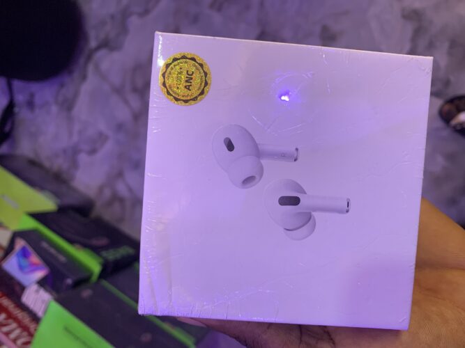 Apple AirPods Pro