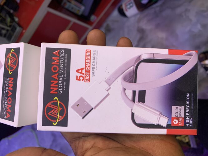Nnaoma 65w type c fast charger