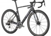2025 Scott Addict RC Ultimate Road Bike