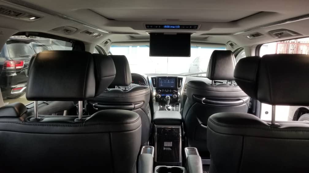 FOREIGN USED 2020 TOYOTA ALPHARD LUXURY EDITION FULL OPTION