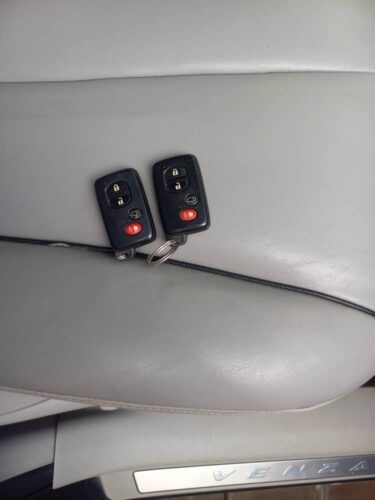 2010 TOYOTA VENZA AWD FULL OPTION