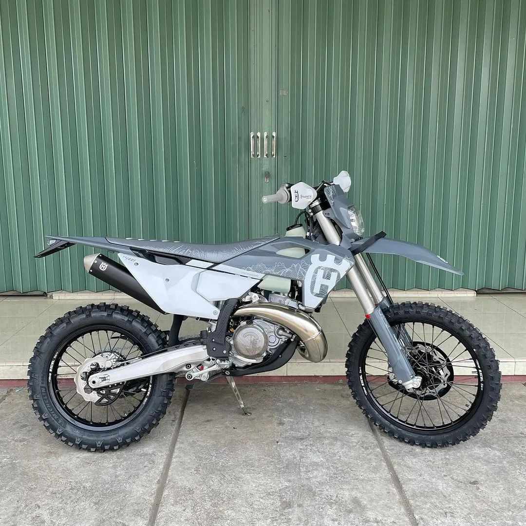 Zuwanu buy and sell in Nigeria 6 2024-Husqvarna-TE-300-PRO1