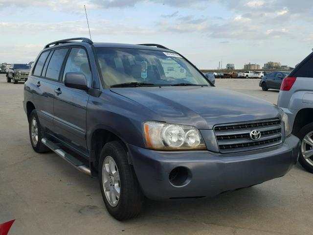 2004 TOYOTA HIGHLANDER