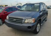2004 TOYOTA HIGHLANDER