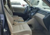 2004 TOYOTA HIGHLANDER