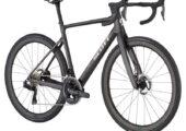 2025 Scott Addict 10 Road Bike (CENTRACYCLES)