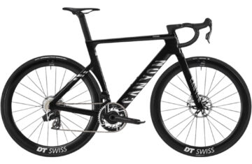 2026-Canyon-Aeroad-CFR-AXS-Road-Bike
