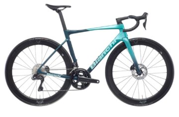 2026-bianchi-specialissima-pro-sram-force-axs-carbon-lightweight-road-bike-01