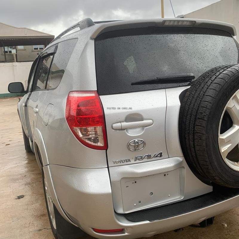2006 Tokunbo Toyota Rav4