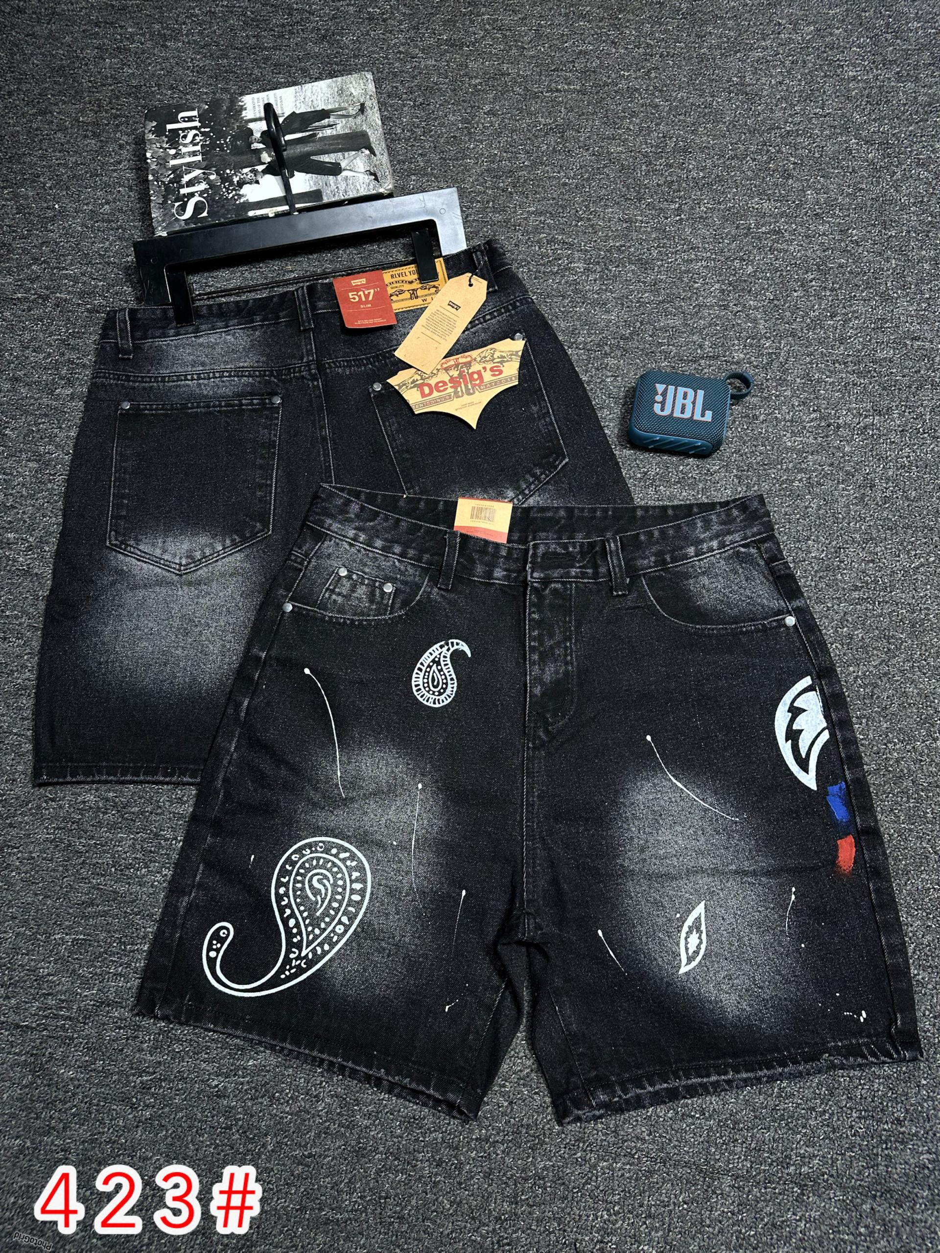 Men jeans short