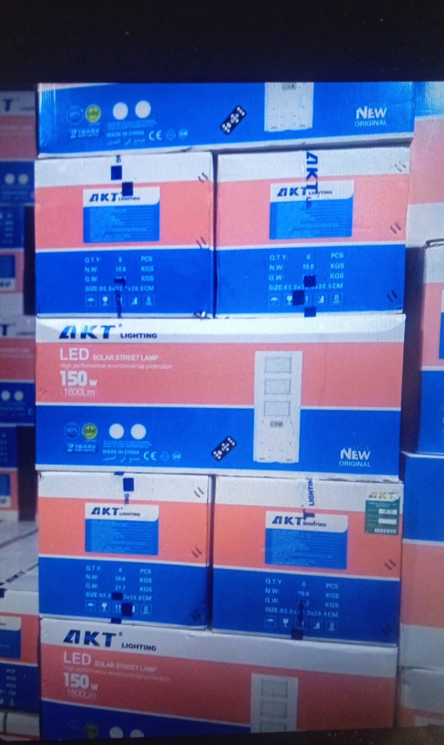 150watts AKT solar street light