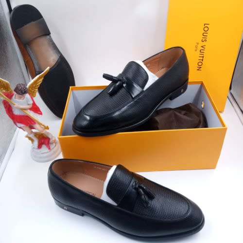 Buy affordable Italian shoes