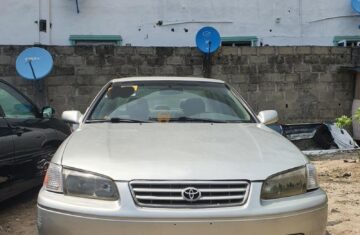 Used-2001-Toyota-Camry