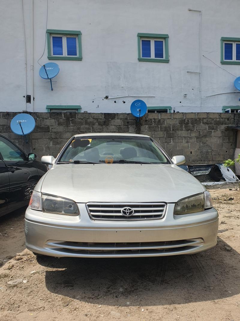 Used 2001 Toyota Camry