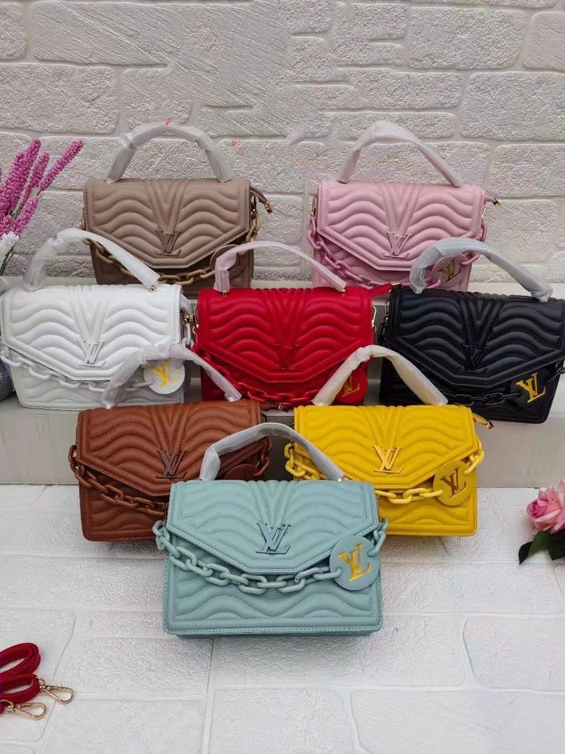 Beautiful fashion bags for ladies for sale in owerri