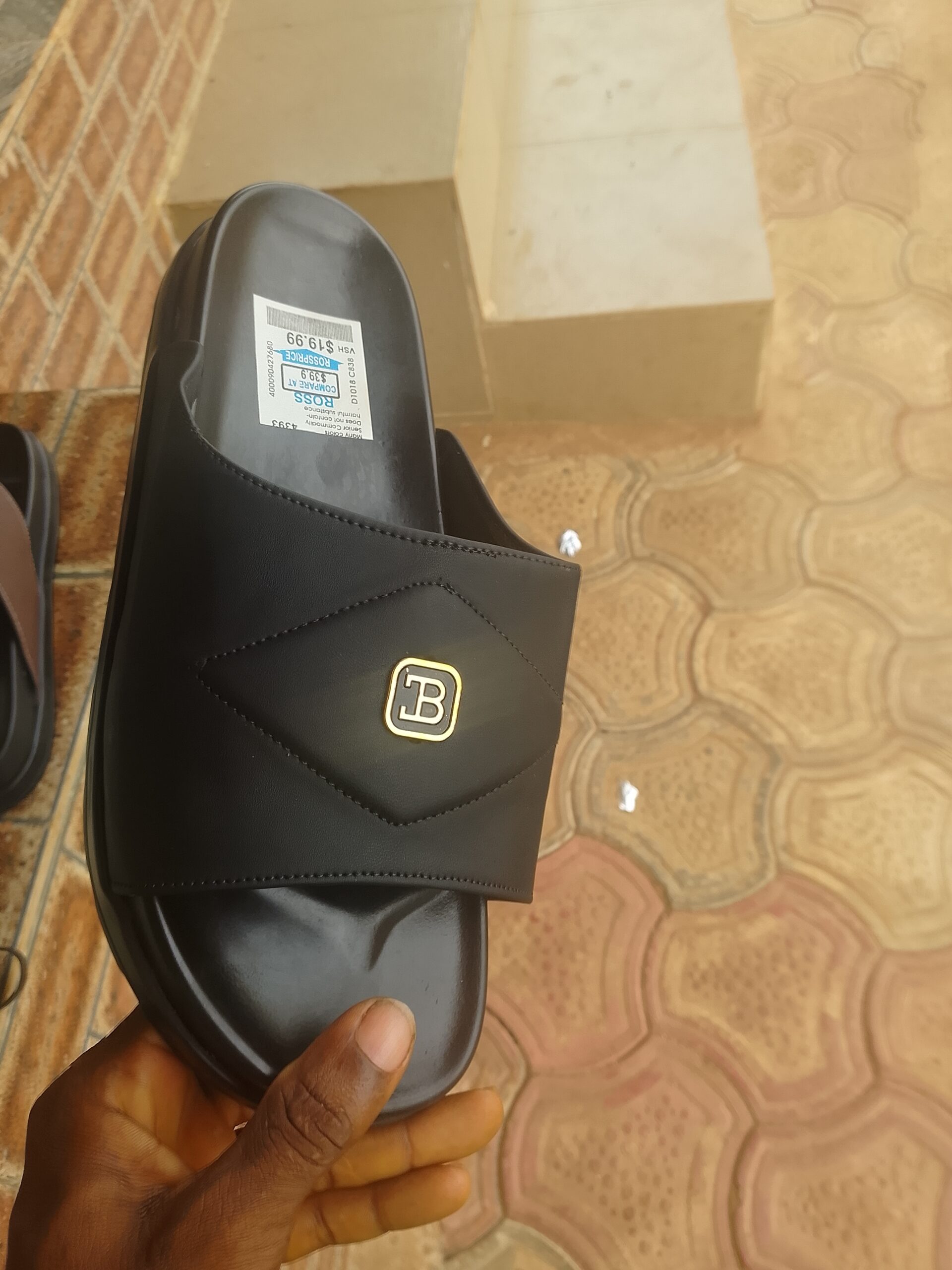 Men’s designer shoes in Komu ogboko
