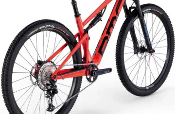 2026-BMC-Fourstroke-01-THREE-Mountain-Bike-2