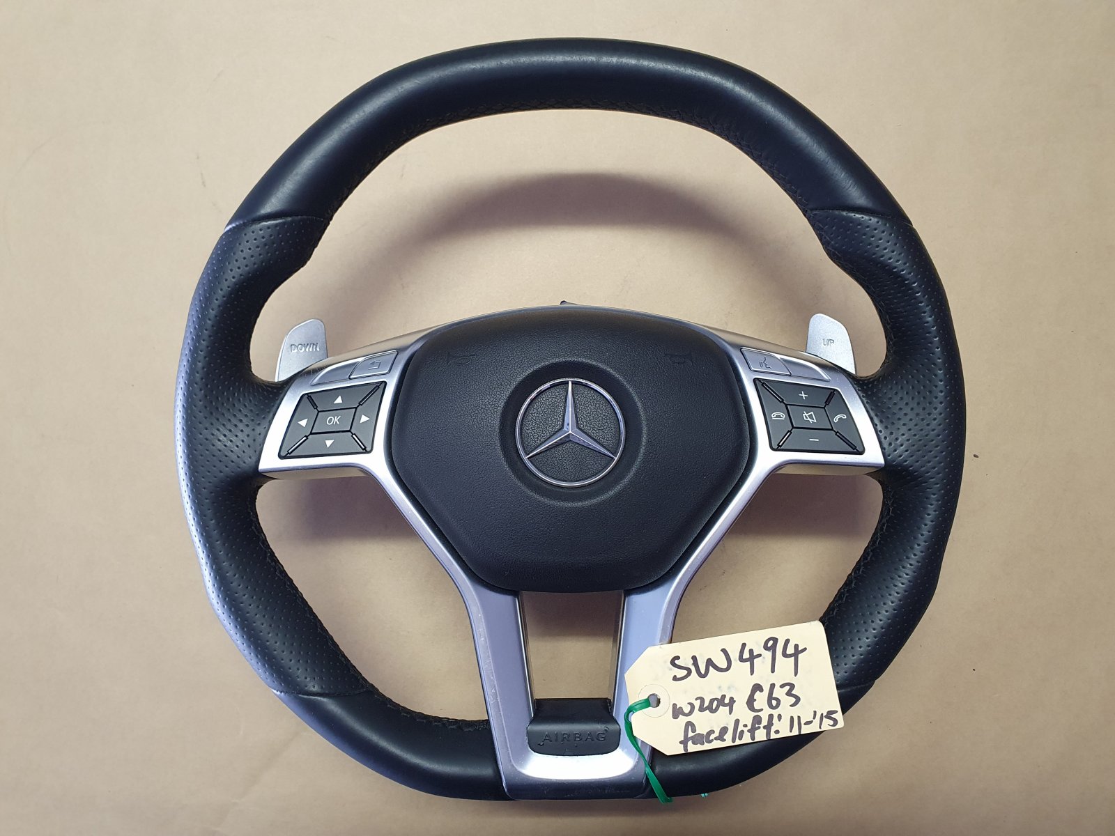 Mercedes steering wheel w204