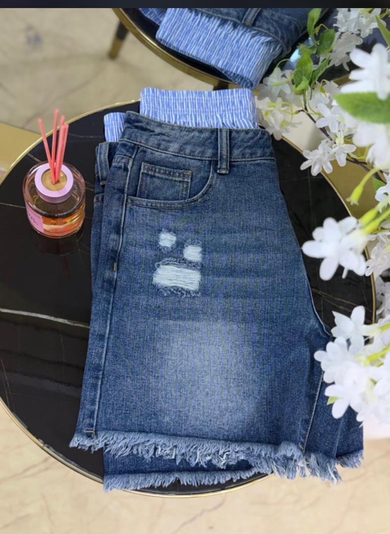 Ladies short jeans
