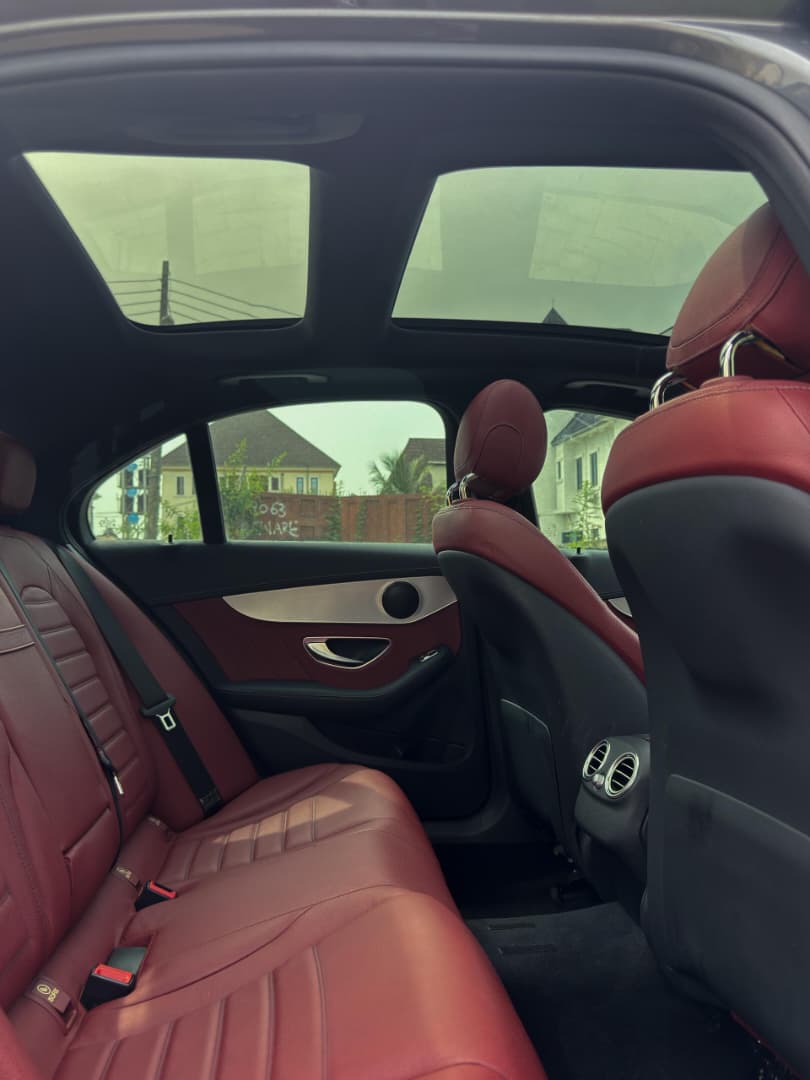 2016 Mercedes C300 AMG Trim