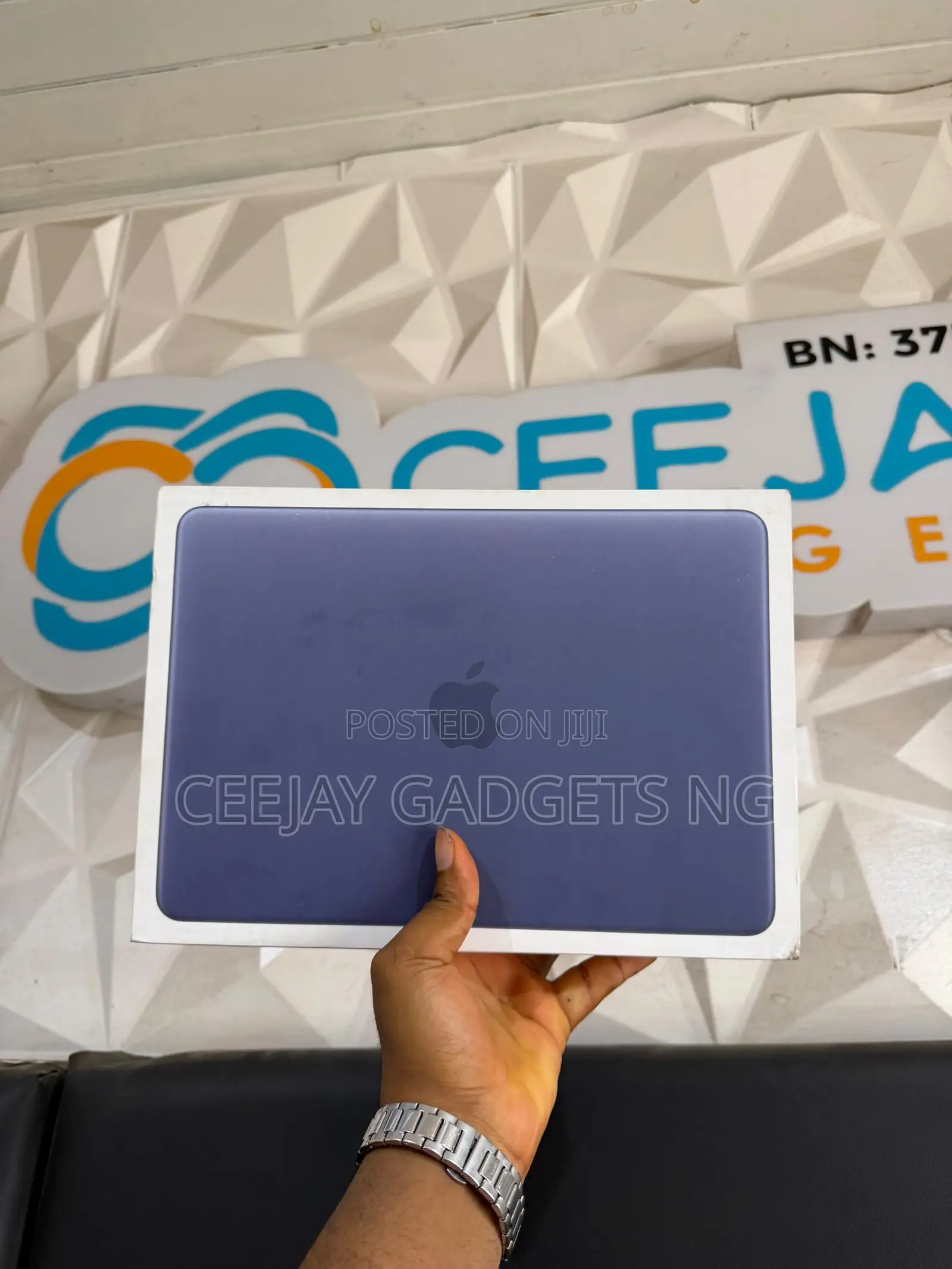 Apple MacBook Neo 2026 8GB Apple M1 SSD 256G